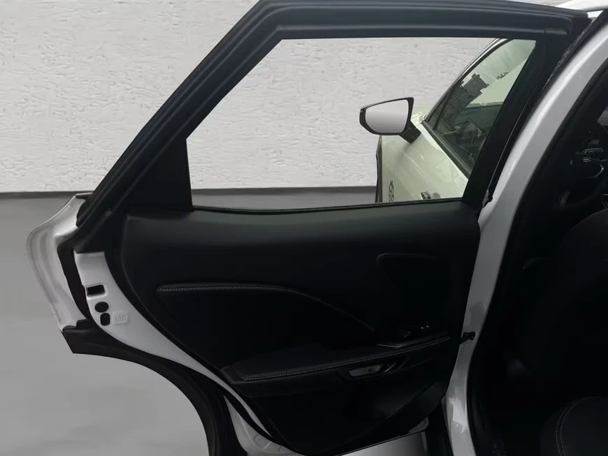 Lexus LBX 1.5HEV/136HP/RELAX/FWD/MEMO/360/HUD/DIGI/287q, снимка 14 - Автомобили и джипове - 54510706