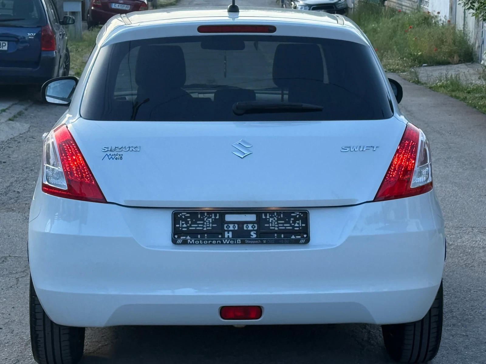 Suzuki Swift 1.2i УНИКАТ!!!, снимка 7 - Автомобили и джипове - 54671899