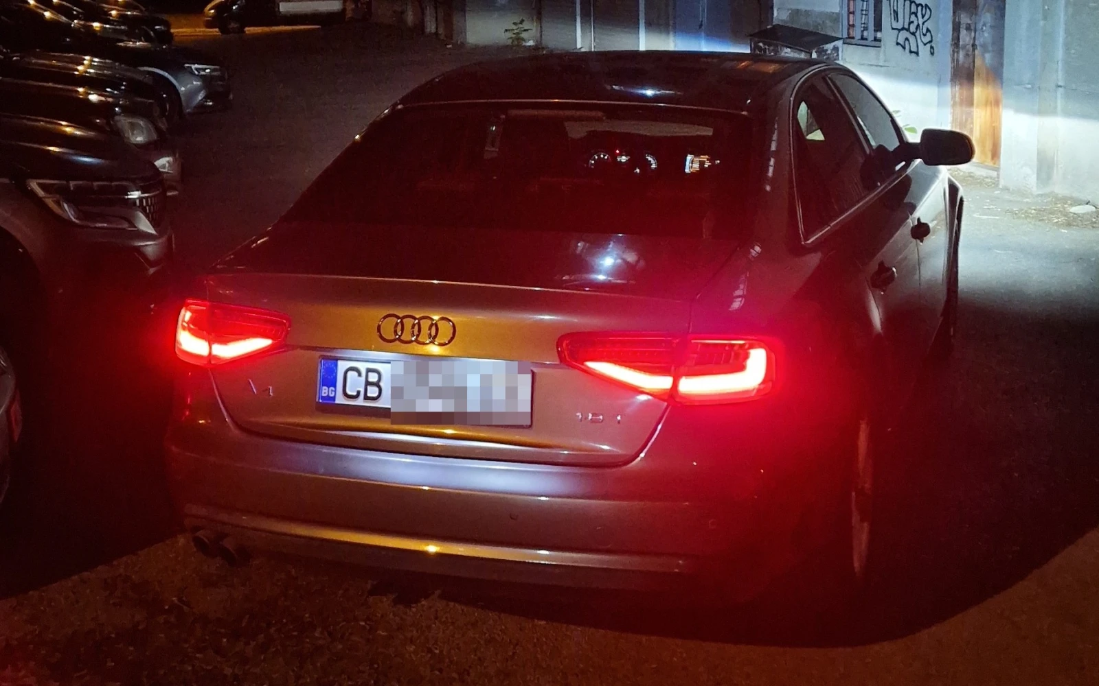 Audi A4 1.8 TFSI, снимка 7 - Автомобили и джипове - 54684242