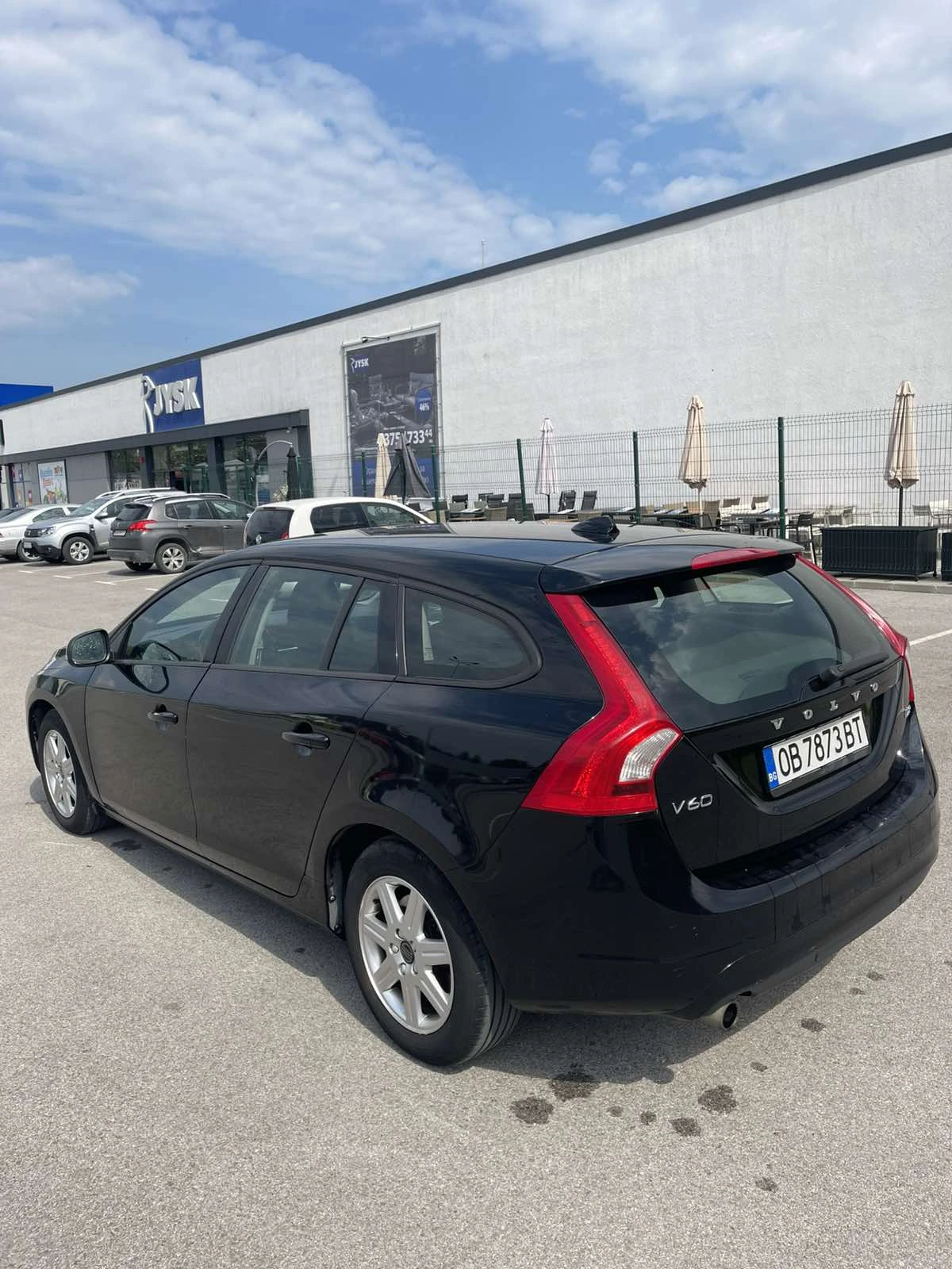 Volvo V60, снимка 6 - Автомобили и джипове - 54916491