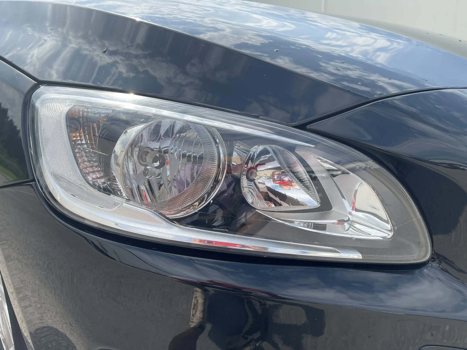 Volvo V60, снимка 9 - Автомобили и джипове - 54916491