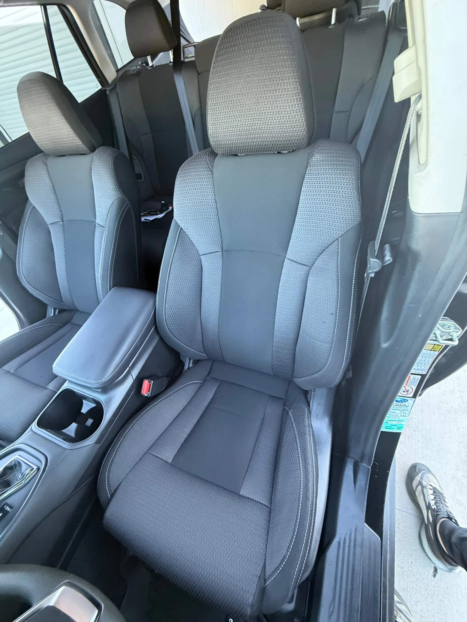 Subaru Outback, снимка 16 - Автомобили и джипове - 55006117