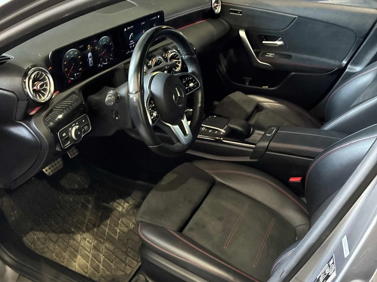 Mercedes-Benz A 220 2 КЛЮЧА * ПАНОРАМА * CARFAX * АВТО КРЕДИТ, снимка 9 - Автомобили и джипове - 55218606