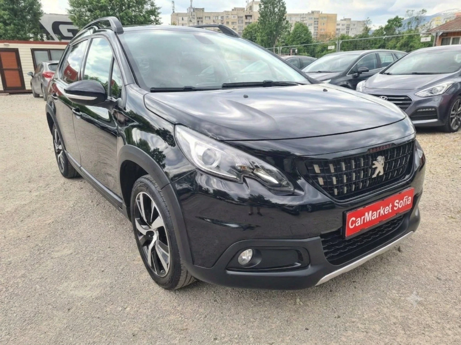 Peugeot 2008 1.2i 110p.s  GT-Line / EVRO 6b, снимка 3 - Автомобили и джипове - 55625034