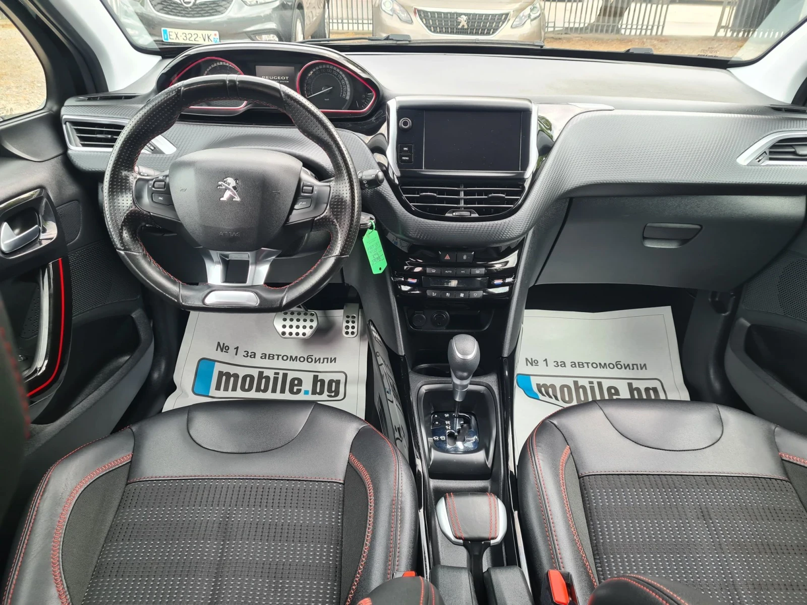 Peugeot 2008 1.2i 110p.s  GT-Line / EVRO 6b, снимка 9 - Автомобили и джипове - 55625034