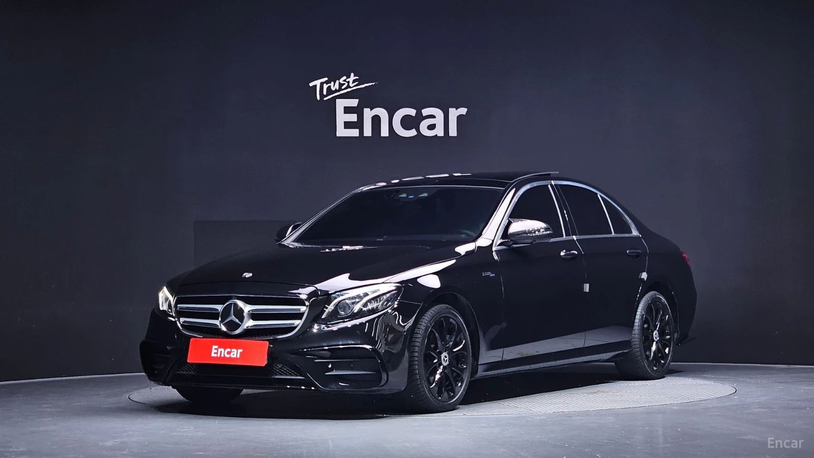 Mercedes-Benz E 350 4MATIC/AMG-LINE/DRIVE-ASSISTS/BURMESTER