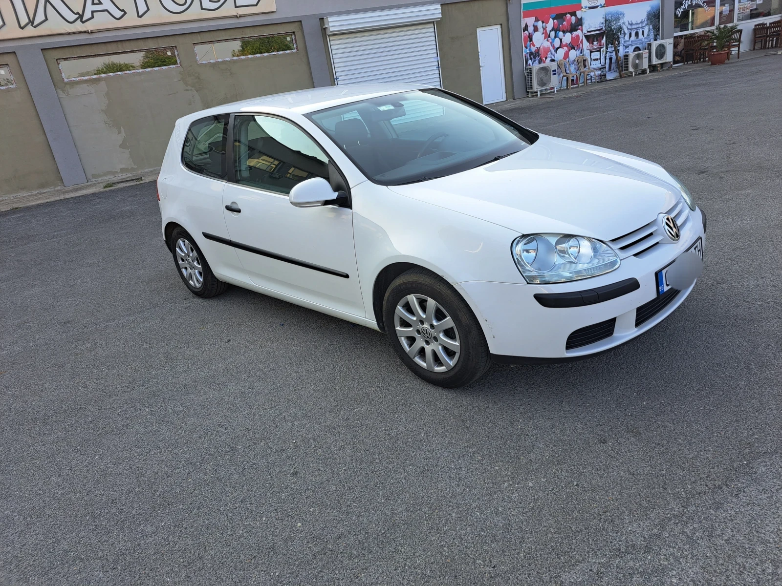 VW Golf, снимка 4 - Автомобили и джипове - 55658351