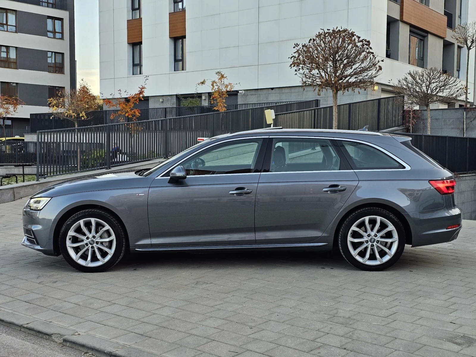 Audi A4 Avant , снимка 4 - Автомобили и джипове - 55817715