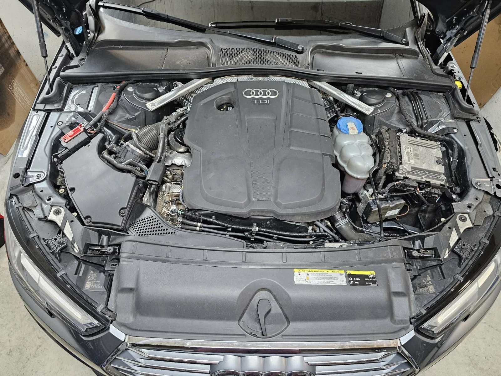 Audi A4 Avant , снимка 12 - Автомобили и джипове - 55817715