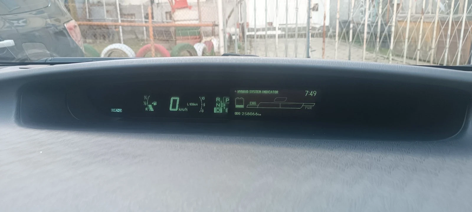 Toyota Prius 1800, снимка 11 - Автомобили и джипове - 55845799