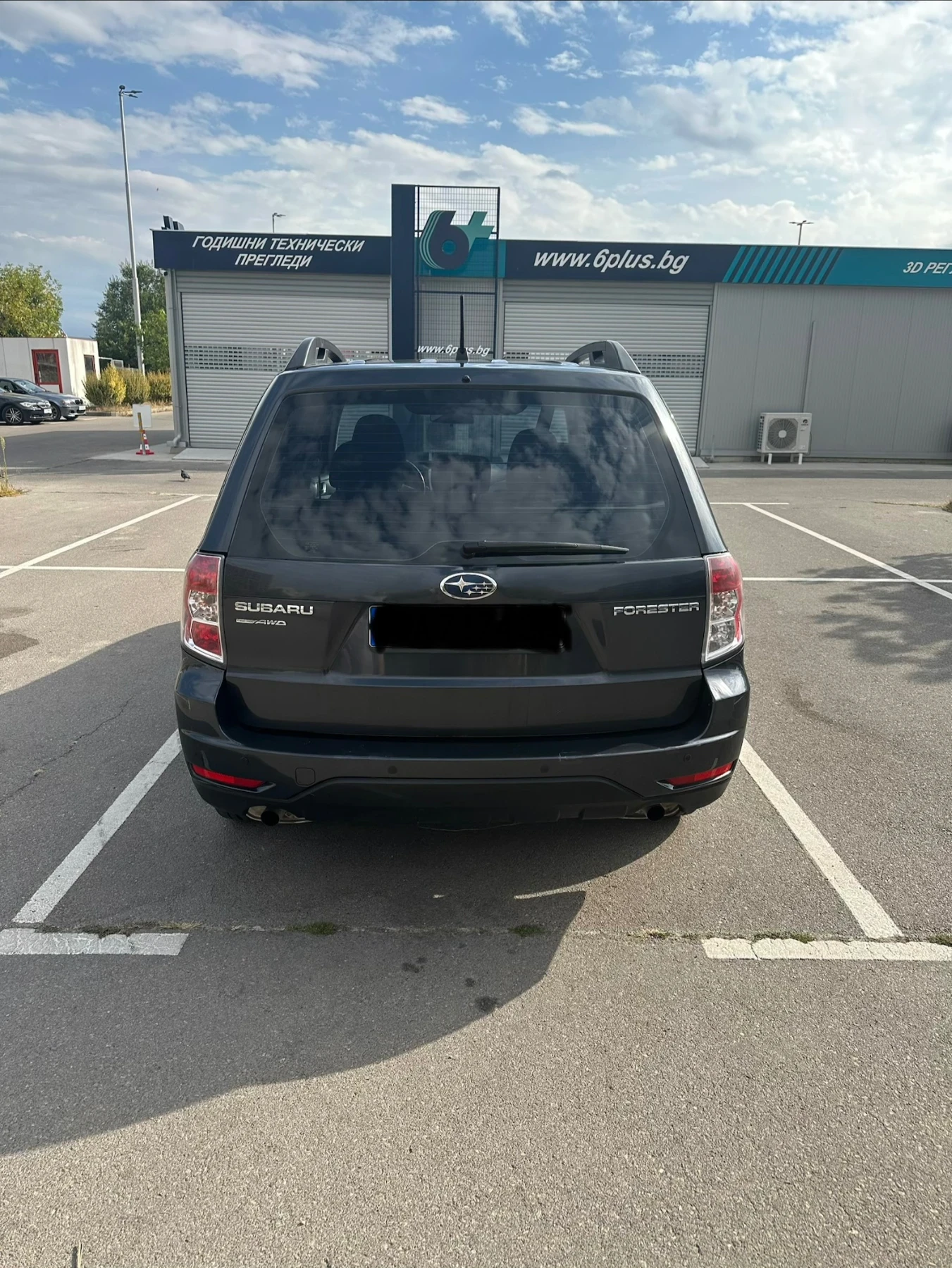 Subaru Forester 2.0 бензин, снимка 4 - Автомобили и джипове - 56062153