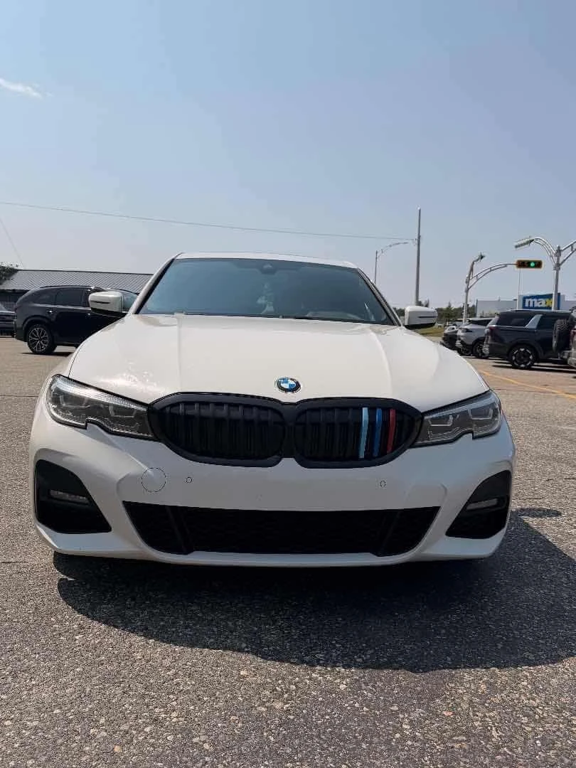 BMW 330 I XDRIVE / КОЖА / ПАНОРАМА / MEMORY , снимка 5 - Автомобили и джипове - 56256733