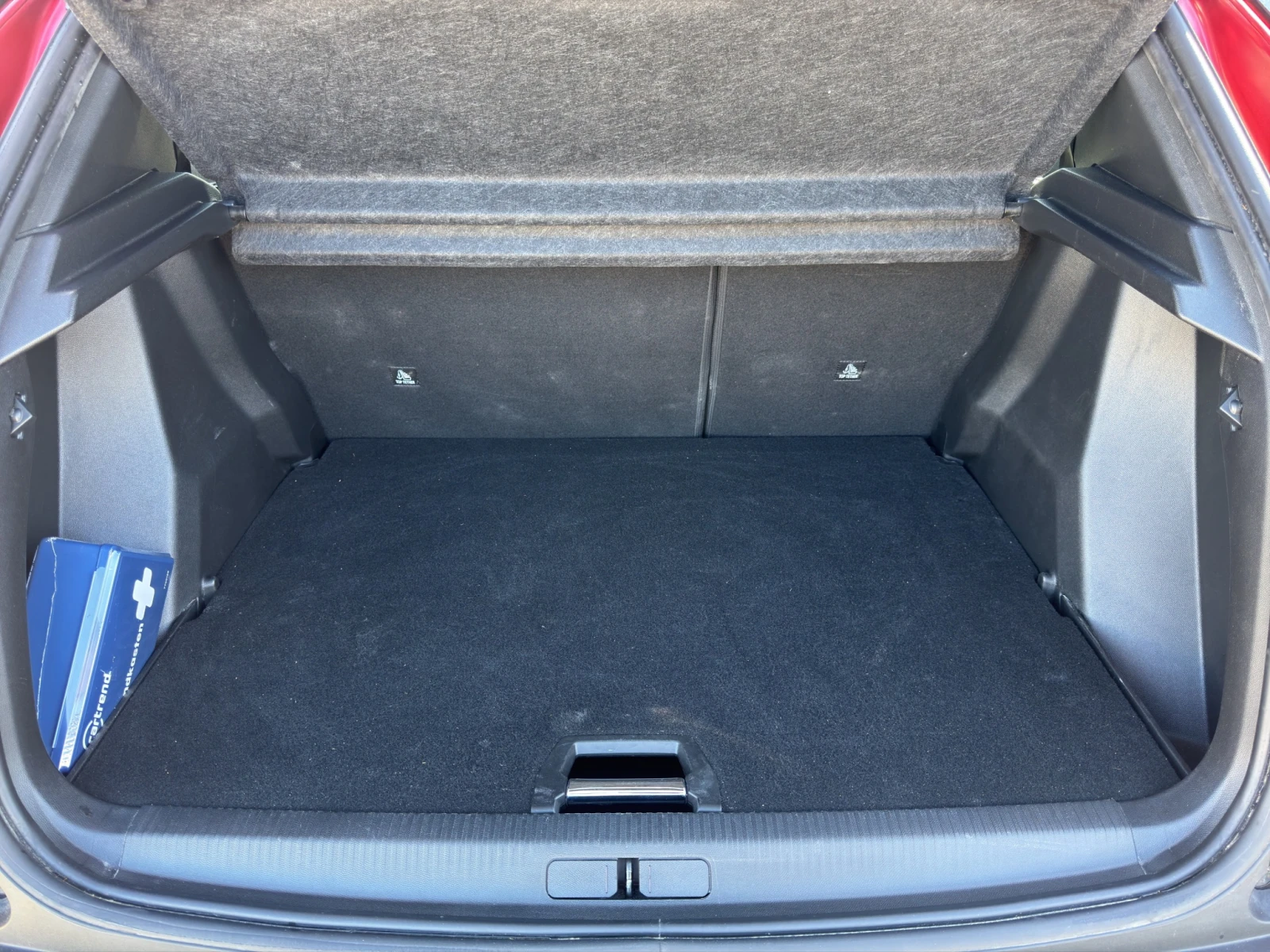 Peugeot 2008 ALLURE 1.5 BlueHDi 130 EAT8 EURO 6.4 | Mobile.bg � ����������� 9