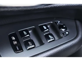 Volvo Xc90 * T5 MOMENTUM AWD/POLESTAR/NAV/PANO ROOF/BLIS/P SE, снимка 13