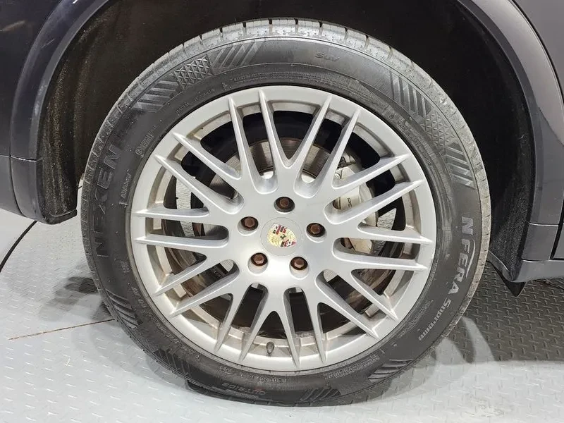 Porsche Cayenne 4.8 S 958, снимка 10 - Автомобили и джипове - 54911640