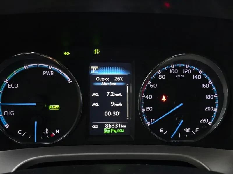 Toyota Rav4 2.5 4WD HYBRID, снимка 8 - Автомобили и джипове - 55059109