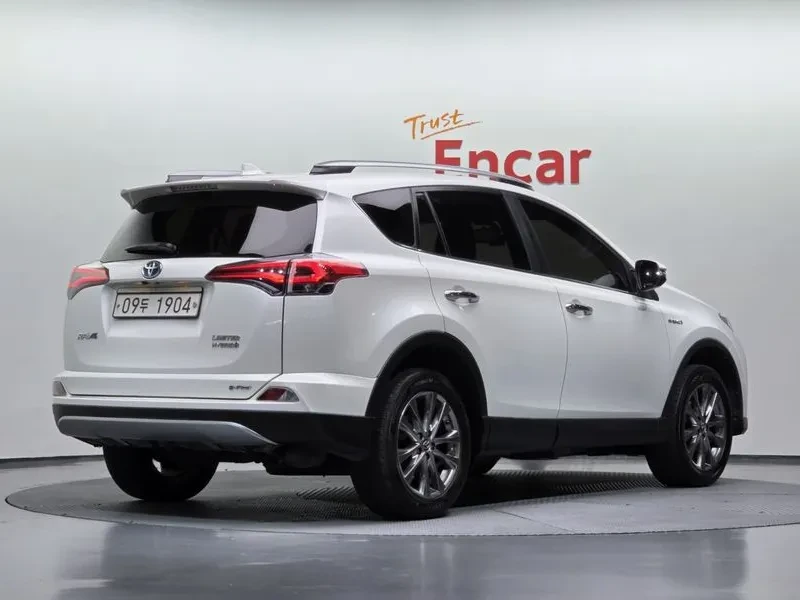 Toyota Rav4 2.5 4WD HYBRID, снимка 2 - Автомобили и джипове - 55059109