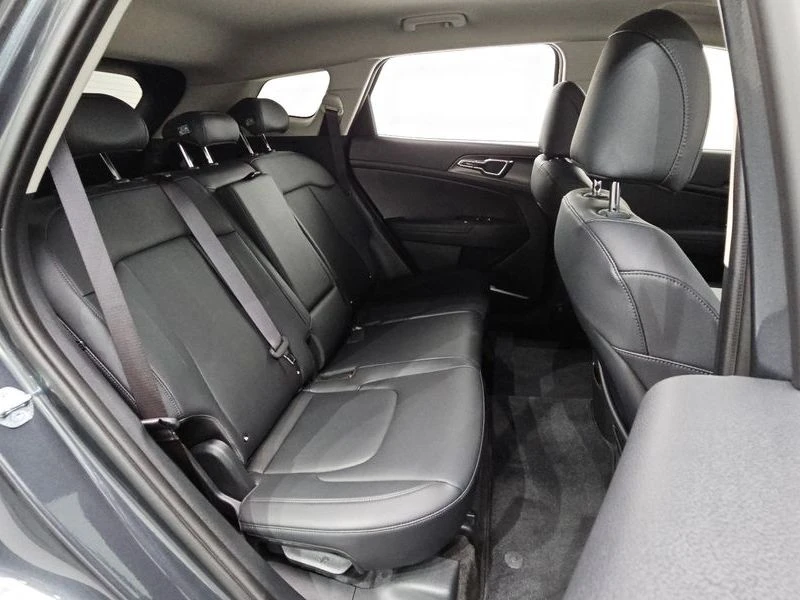 Kia Sportage Gasoline 1.6 Turbo 2WD| 177�.�. | Mobile.bg � ����������� 11