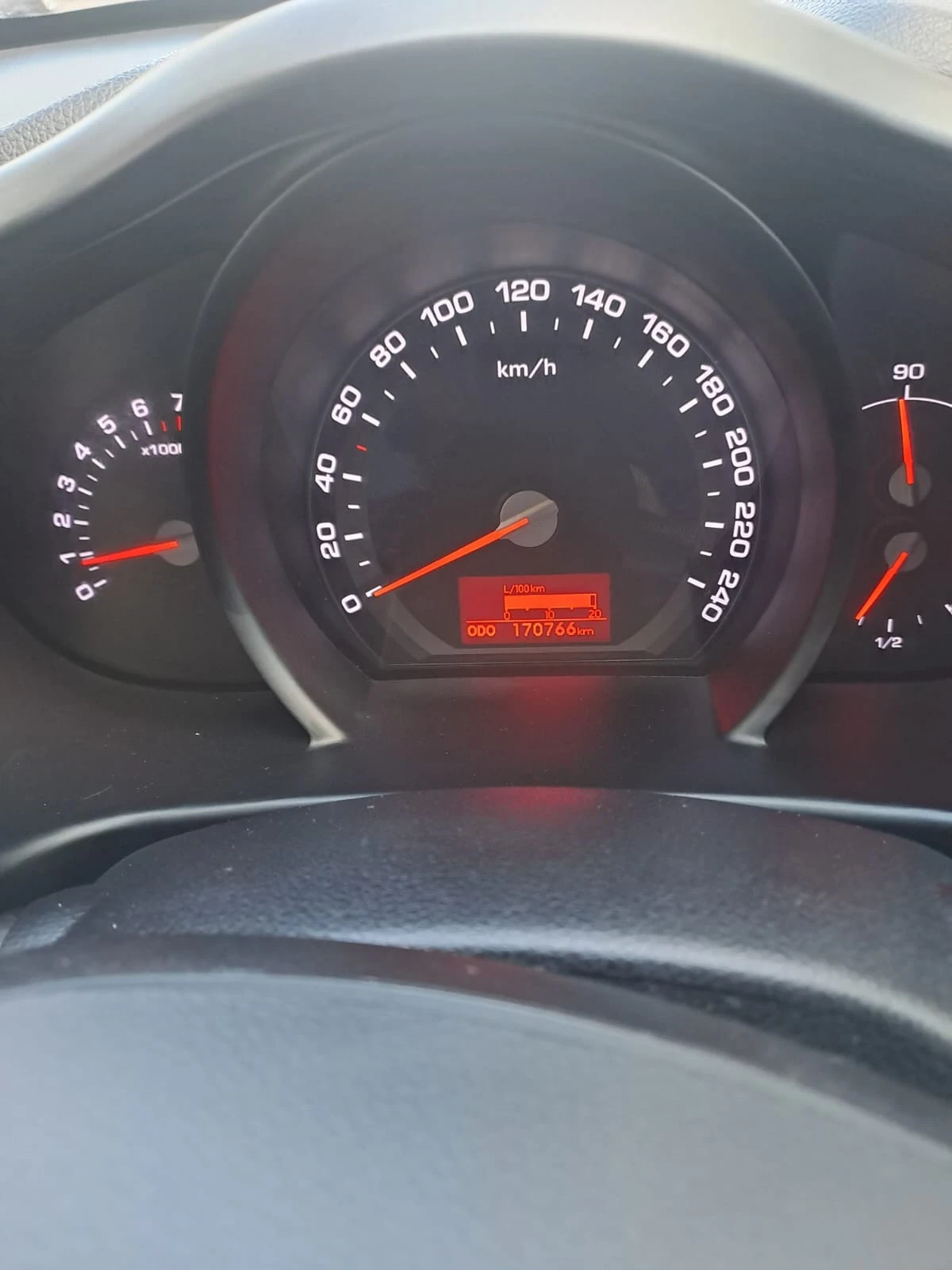 Kia Sportage Италия - изображение 10
