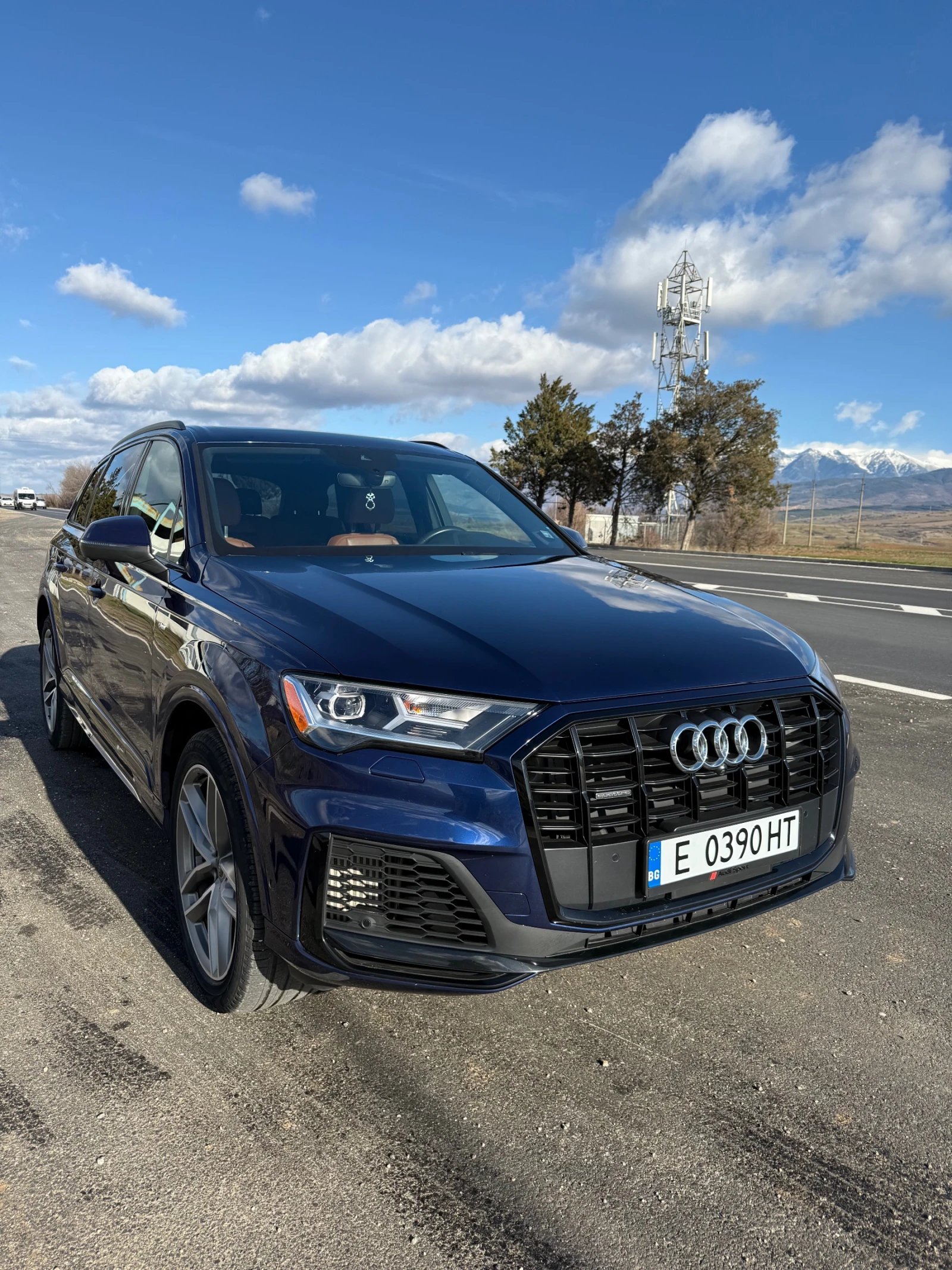 Audi Q7 Progressiv 55 TFSI quattro* Black Optics* S-LINE - изображение 2