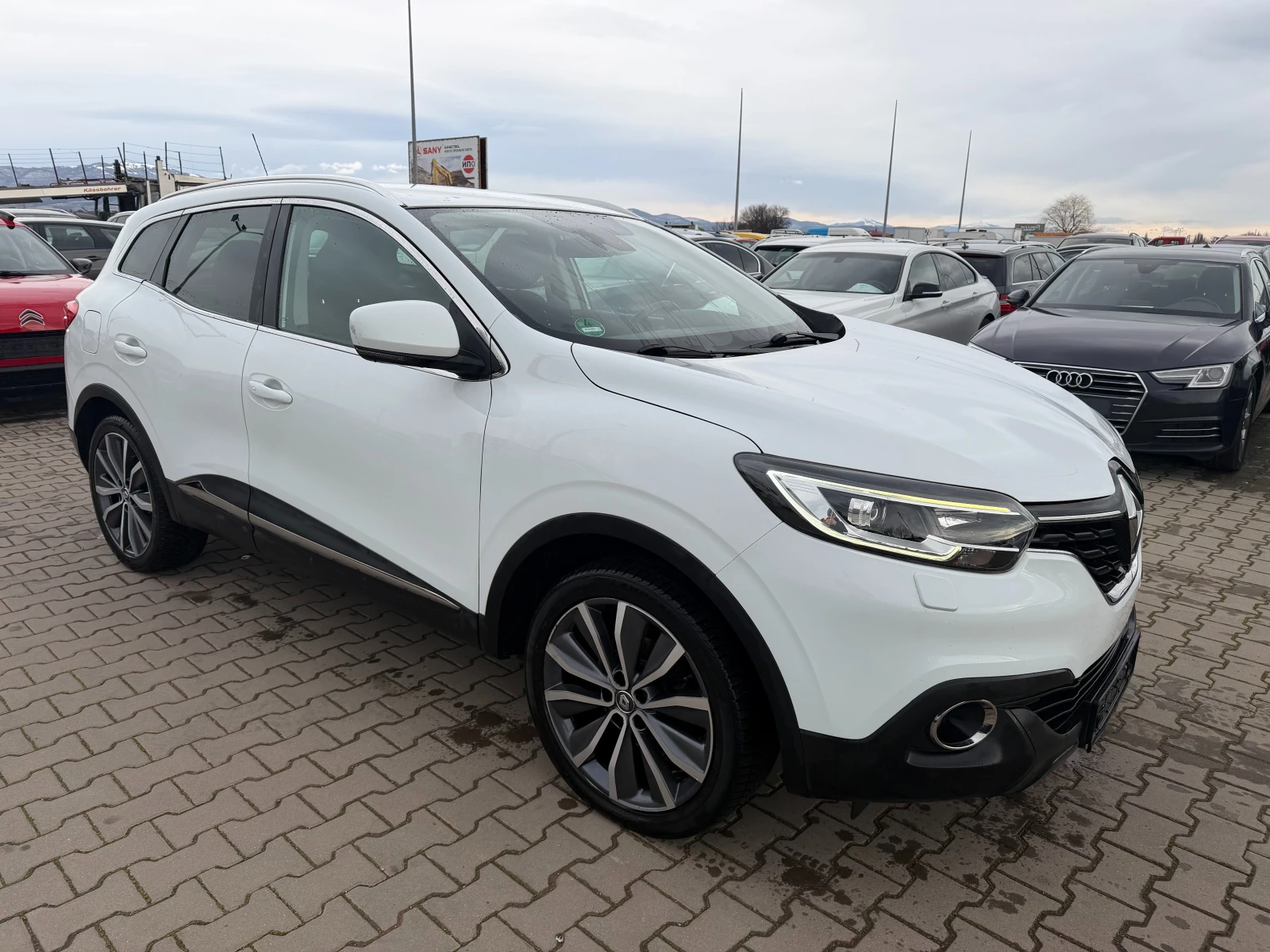 Renault Kadjar 1.2TCe NAVI/KAMERA EURO 6 - изображение 4