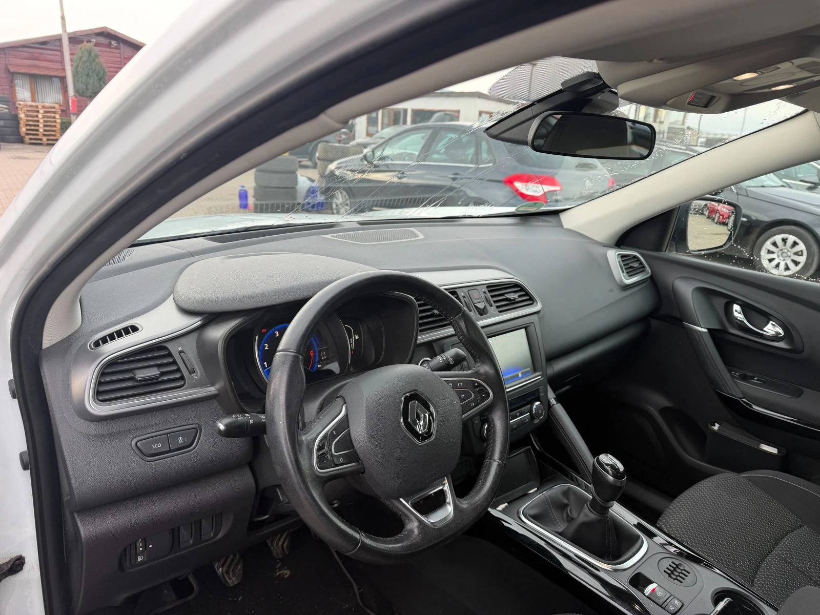 Renault Kadjar 1.2TCe NAVI/KAMERA EURO 6 | Mobile.bg � ����������� 11