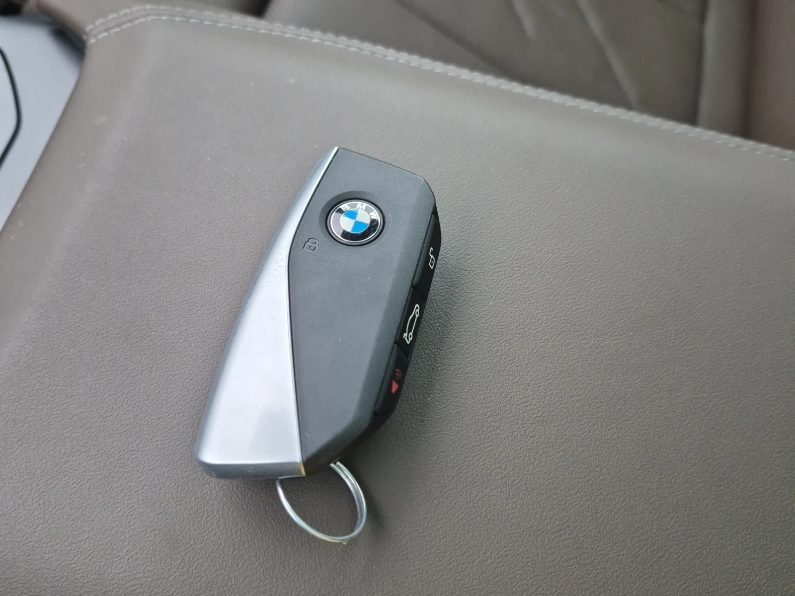 BMW X3 xDrive30i - изображение 9