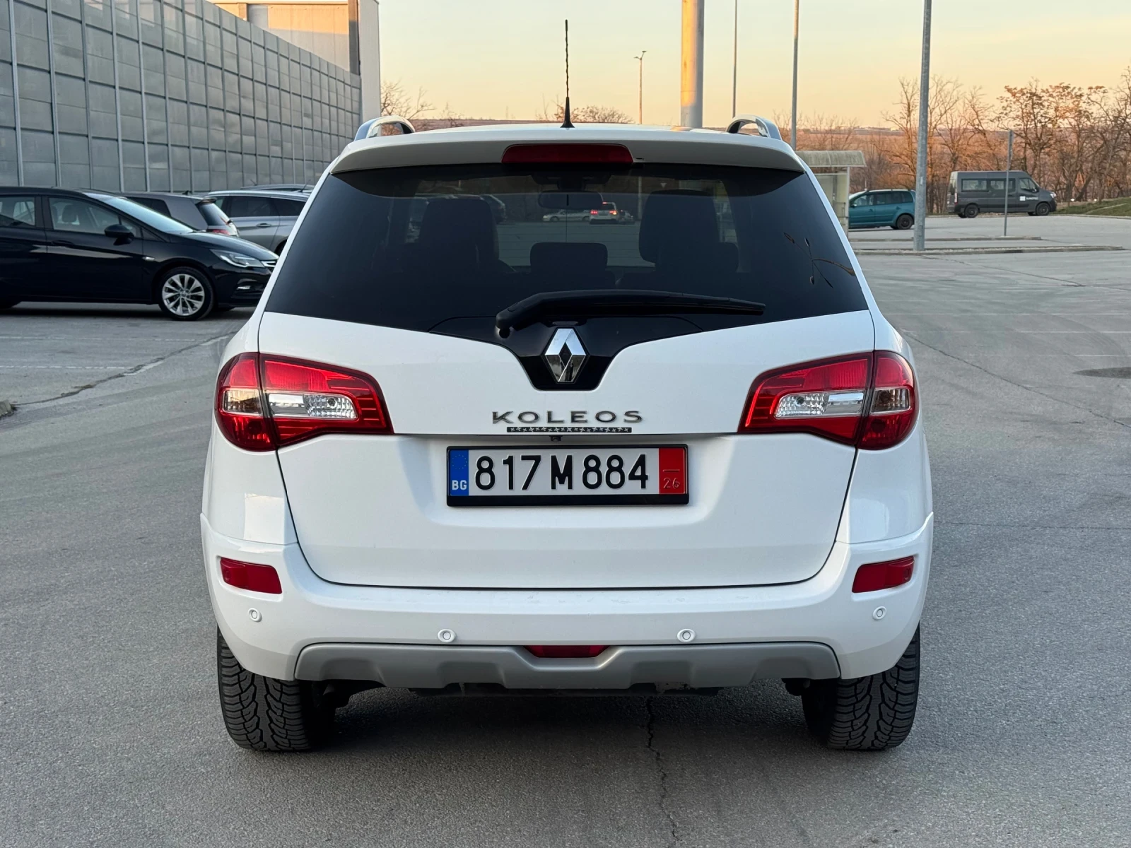 Renault Koleos 2.5, снимка 5 - Автомобили и джипове - 53827781