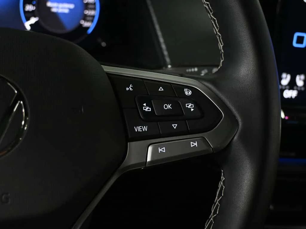 VW Atlas CROSS SPORT CARFAX, снимка 16 - Автомобили и джипове - 53913038