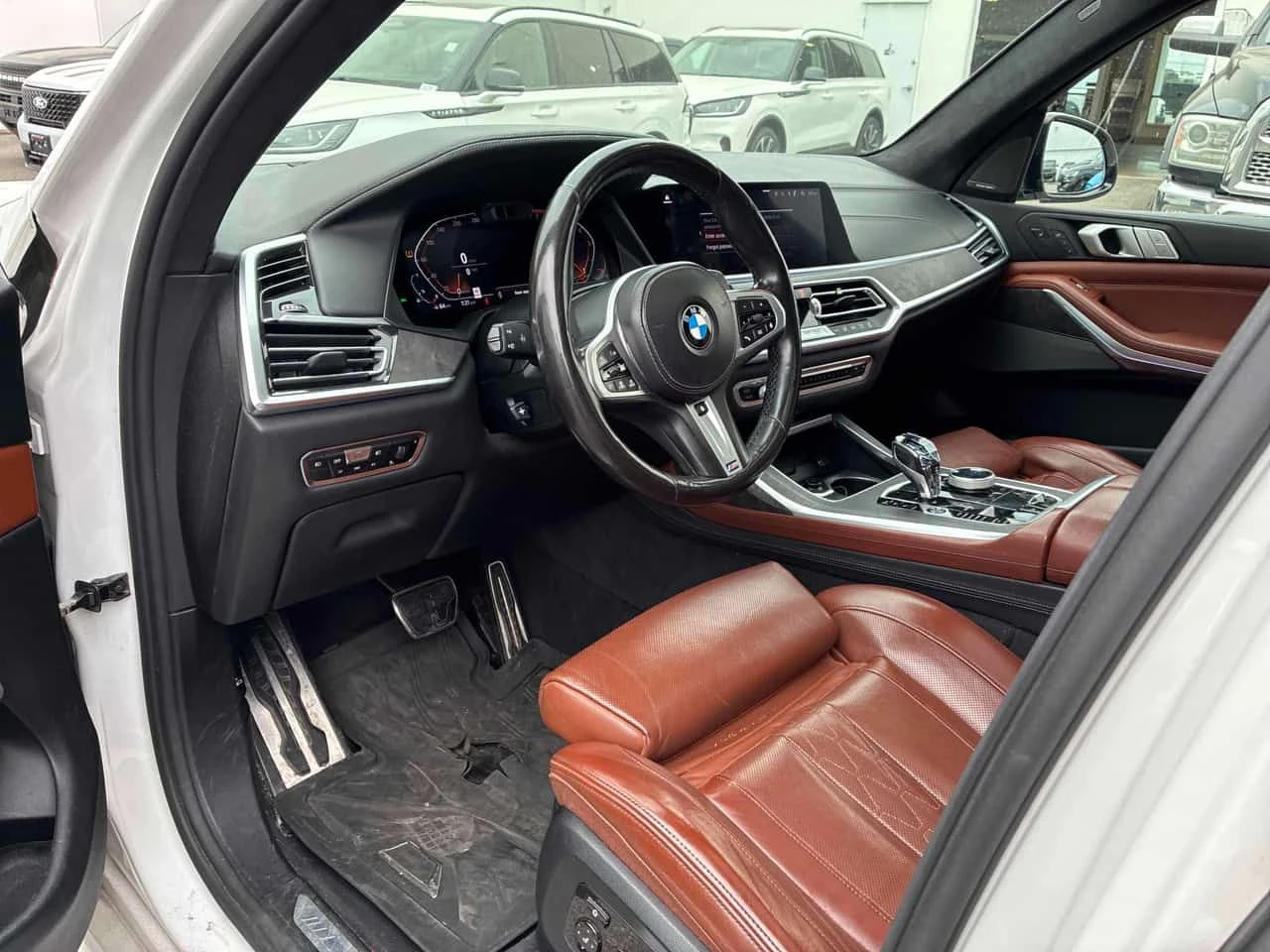 BMW X7 xDrive40i/ОБДУХВАНЕ/LASER/ПАНОРАМА/360, снимка 7 - Автомобили и джипове - 54809265