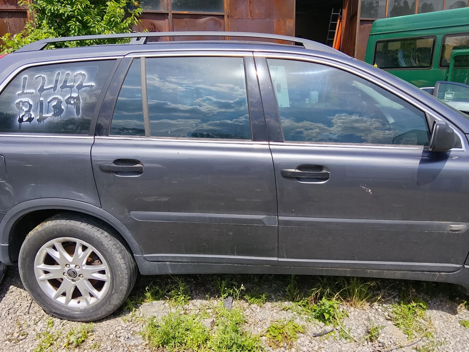 Volvo Xc90 2.5i, снимка 3 - Автомобили и джипове - 54821527