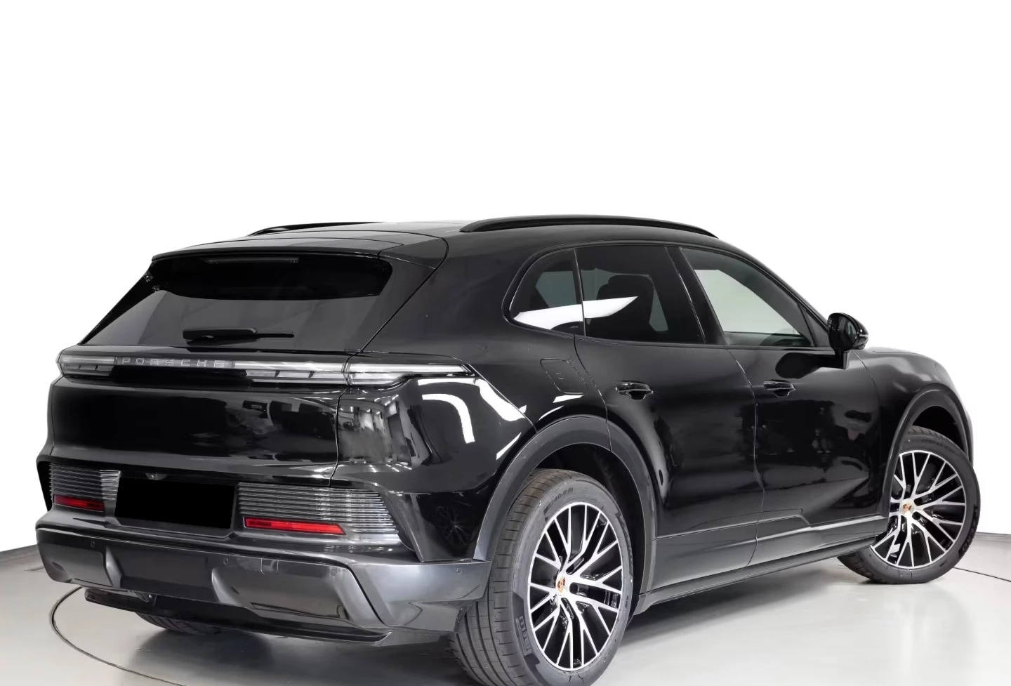 Porsche Cayenne ELECTRIC * NEW 2026* BOSE CHRONO PANO 2-DISPLAY , снимка 2 - Автомобили и джипове - 55034268