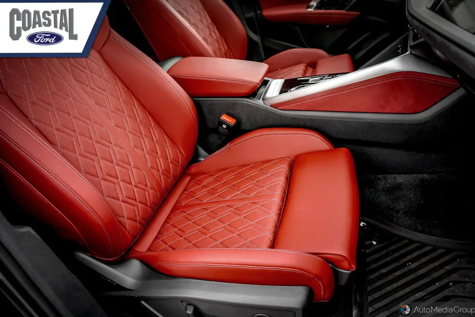 Audi SQ5 TECHNIK ЦЕНА ДО БЪЛГАРИЯ РЕГИСТРАЦИЯ & АВТОКРЕДИТ, снимка 11 - Автомобили и джипове - 55332023