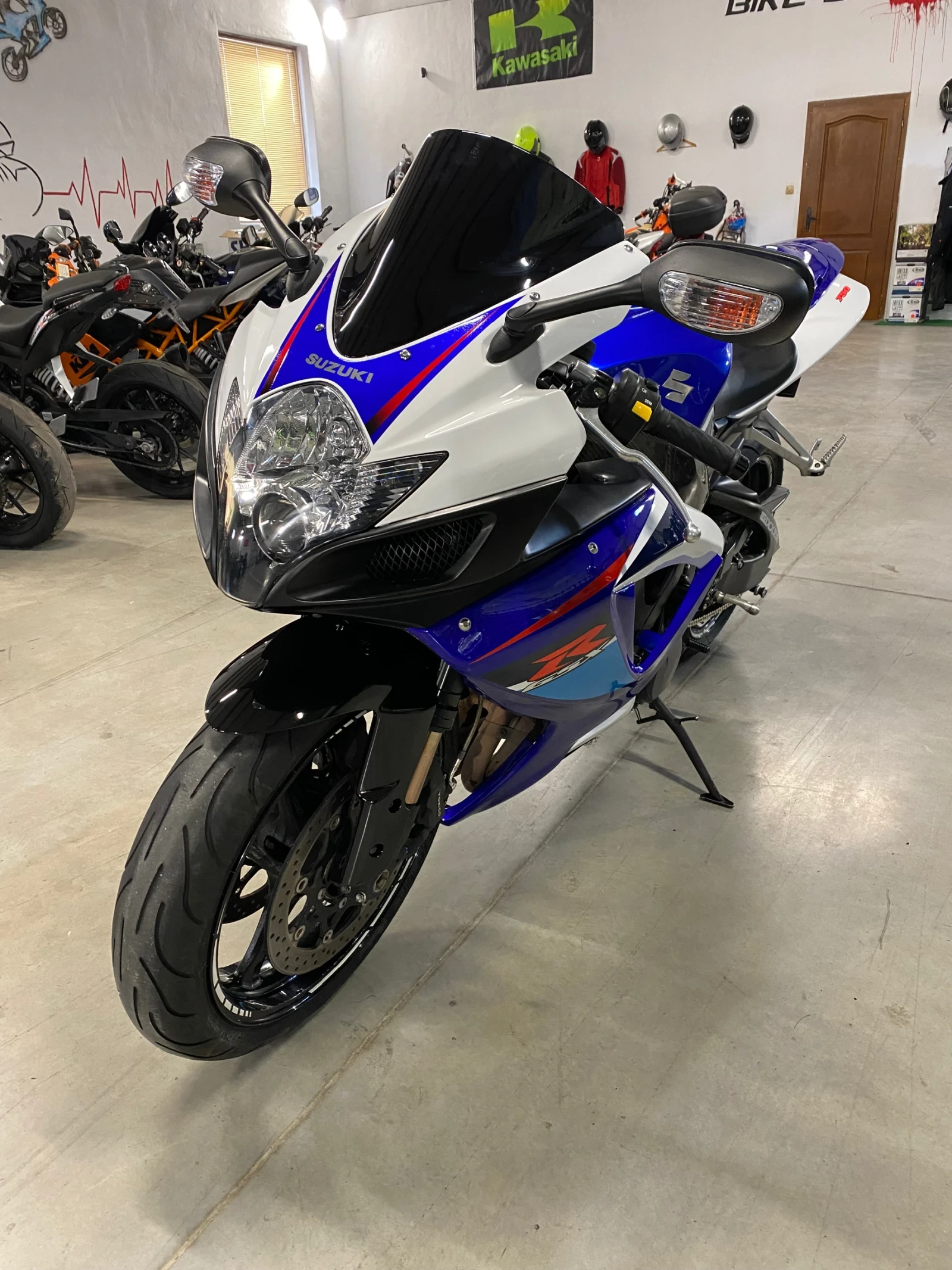 Suzuki Gsxr 750 К7 - изображение 4