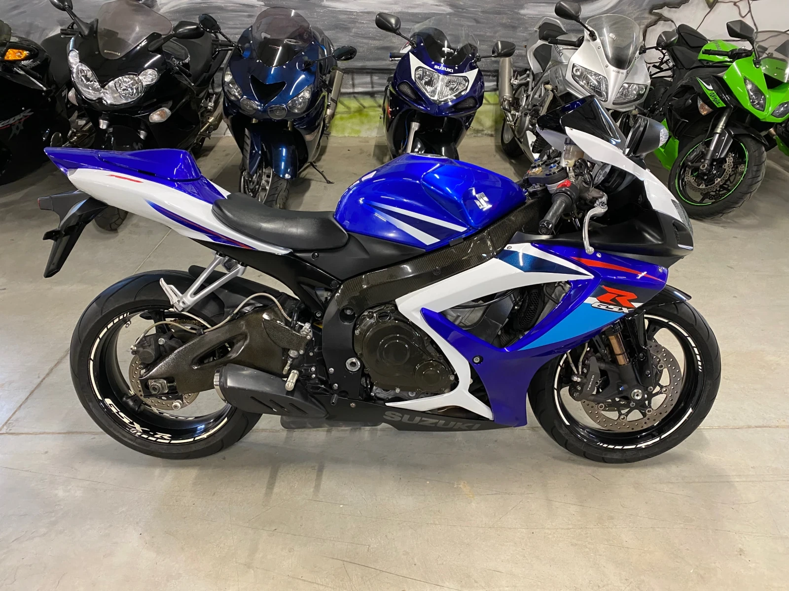 Suzuki Gsxr 750 К7 - изображение 2