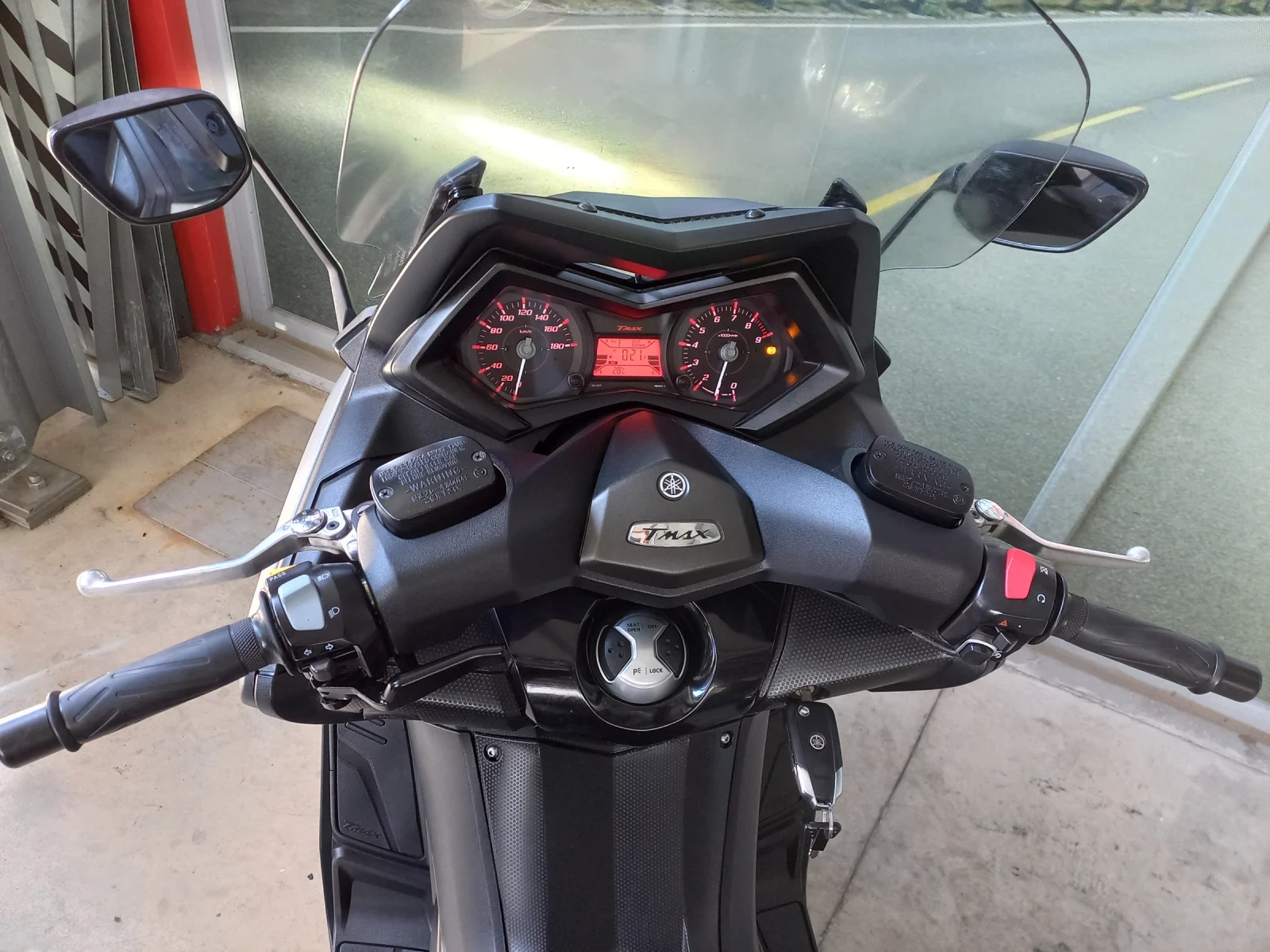 Yamaha T-max 530 ABS LED , снимка 6 - Мотоциклети и мототехника - 54148661