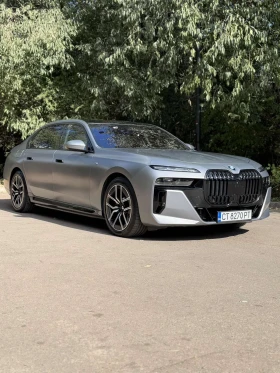 BMW 750 e M-Pro Plug-in Hybrid xDrive B&W , снимка 1