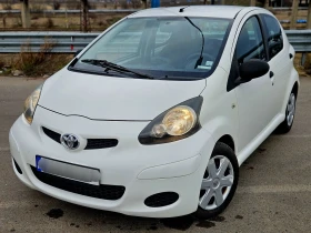 Toyota Aygo 1.0///НАВИГАЦИЯ///4 ВРАТИ/// РЕАЛНИ КИЛОМЕТРИ - 5555 лв. - 65966585 | Car24.bg