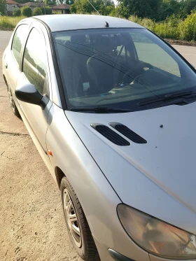 ����� �� �������� �� Peugeot 206