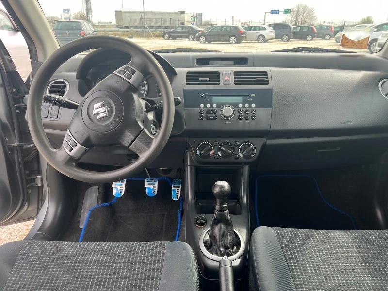 Suzuki Swift 1.3i, снимка 10 - Автомобили и джипове - 44952641