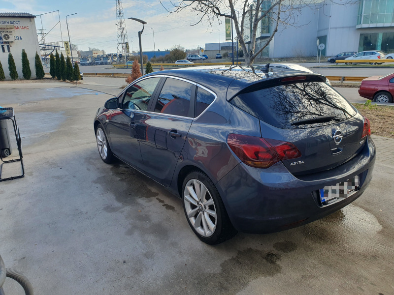 Opel Astra, снимка 3 - Автомобили и джипове - 46111088