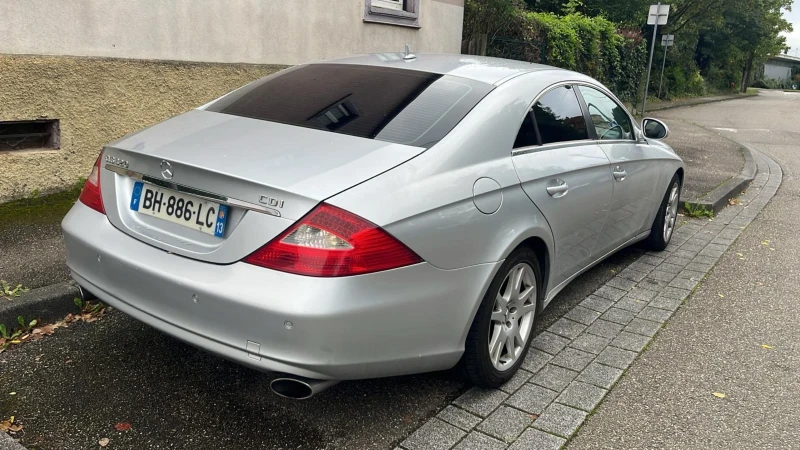 Mercedes-Benz CLS 320, снимка 5 - Автомобили и джипове - 48047185