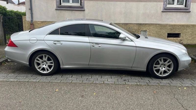 Mercedes-Benz CLS 320, снимка 6 - Автомобили и джипове - 48047185