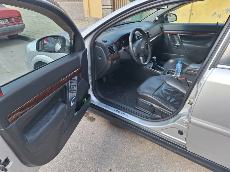 Opel Vectra, снимка 6 - Автомобили и джипове - 49025451