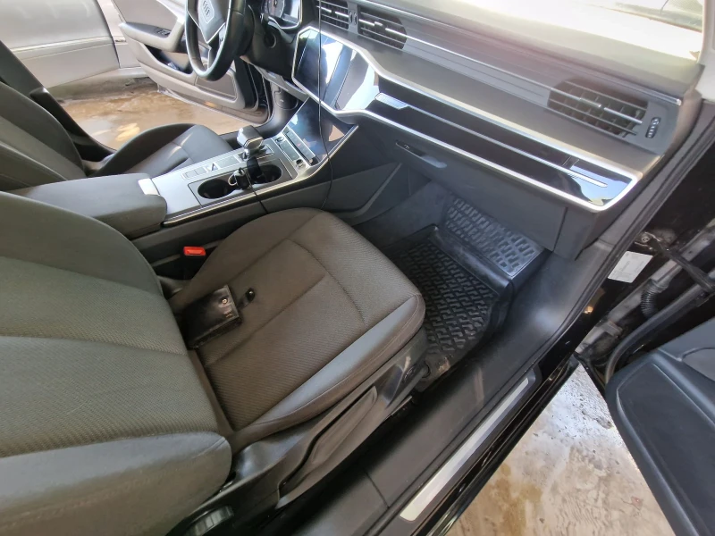 Audi A6 45FTSI 265кс. Седан, снимка 9 - Автомобили и джипове - 52336367