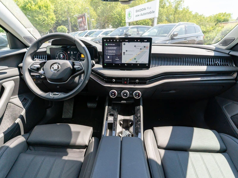 Skoda Superb 2.0 TDI L&K COMBI DSG CANTON MATRIX-LED CAMERA, снимка 15 - Автомобили и джипове - 51508835
