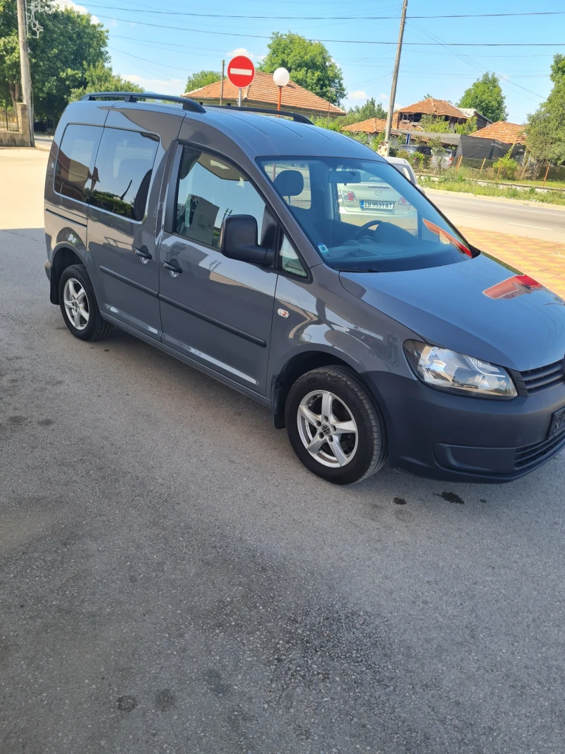 VW Caddy 1.2куб.87к.с.2012г. Бензин , снимка 3 - Автомобили и джипове - 52324443