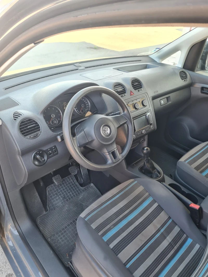 VW Caddy 1.2куб.87к.с.2012г. Бензин , снимка 7 - Автомобили и джипове - 52324443