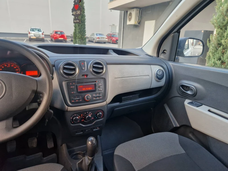 Dacia Dokker 1.5 / 90 к. с., снимка 10 - Автомобили и джипове - 52527884