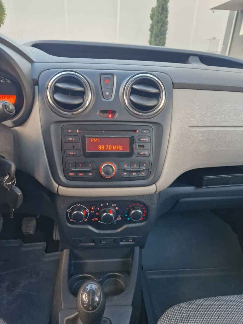 Dacia Dokker 1.5 / 90 к. с., снимка 7 - Автомобили и джипове - 52527884